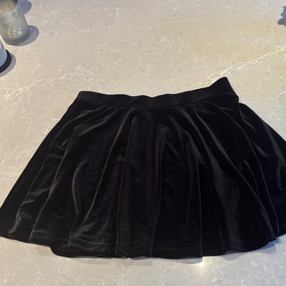 Spirit Halloween Black Velvet Skater Skirt